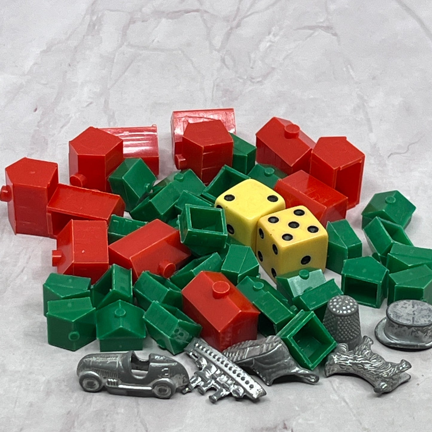 c1960s Lot Monopoly Replacement Pieces, Plastic Houses, Hotels, Dice SE2