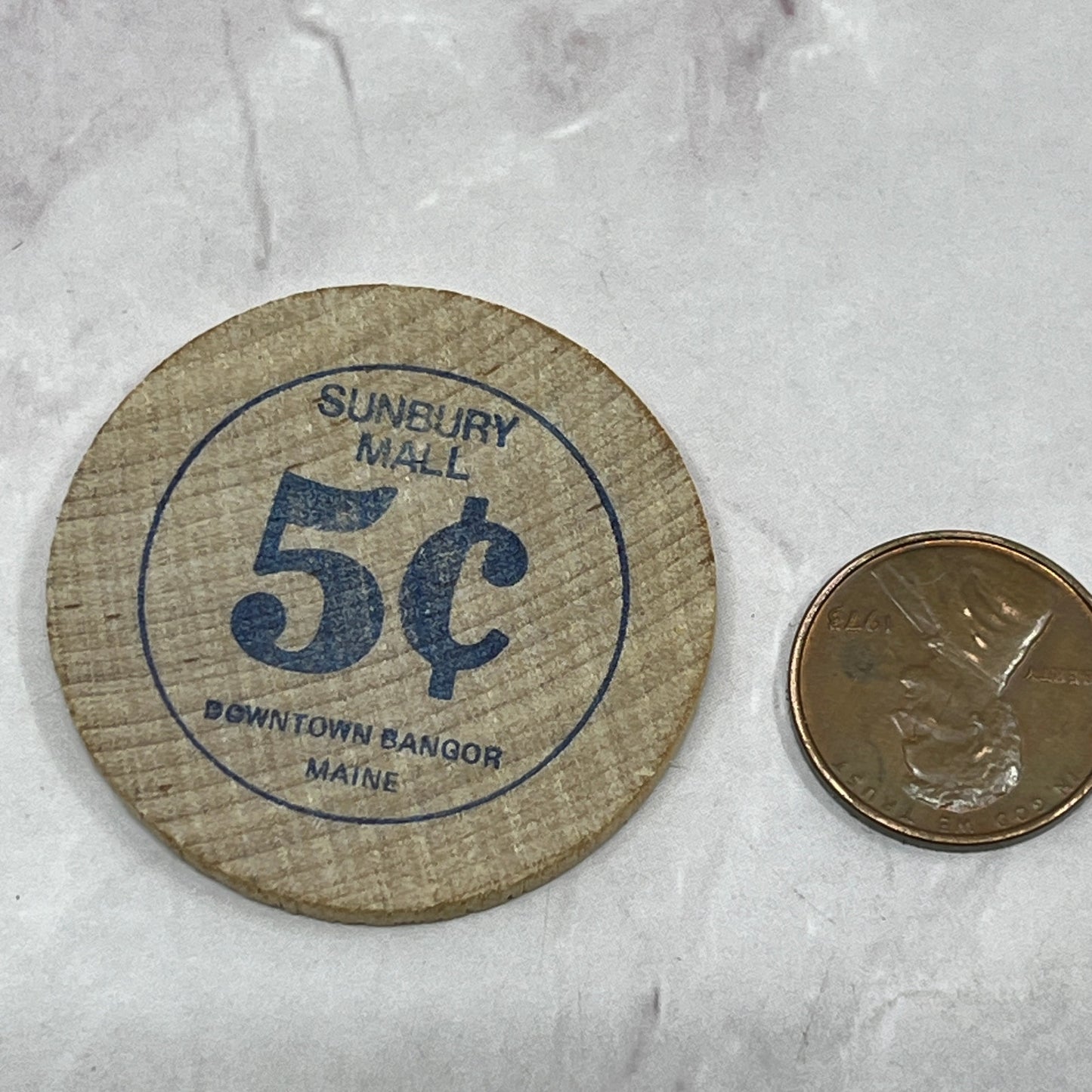 Vintage Sunbury Mall Sun Money 5 Cent Wooden Nickel Chit Token Bangor Maine SB7