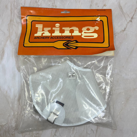 1970s King Sport Line 4400ws King Archery Chest Protector White in Package TD5-2