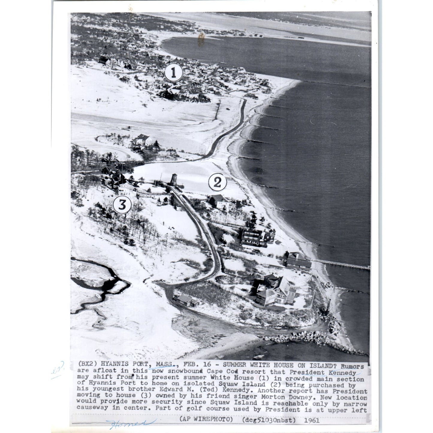 Kennedy Summer Property at Hyannis Port MA 1961 7x9 Original Press Photo D1-P