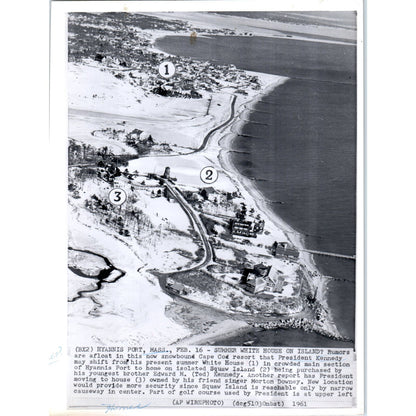 Kennedy Summer Property at Hyannis Port MA 1961 7x9 Original Press Photo D1-P