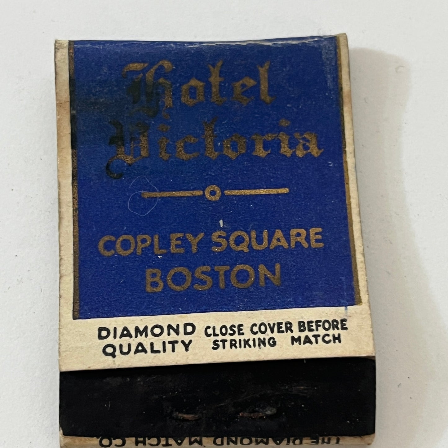 Hotel Victoria Copley Square Boston Vintage Matchbook Cover TB6-MB1-3