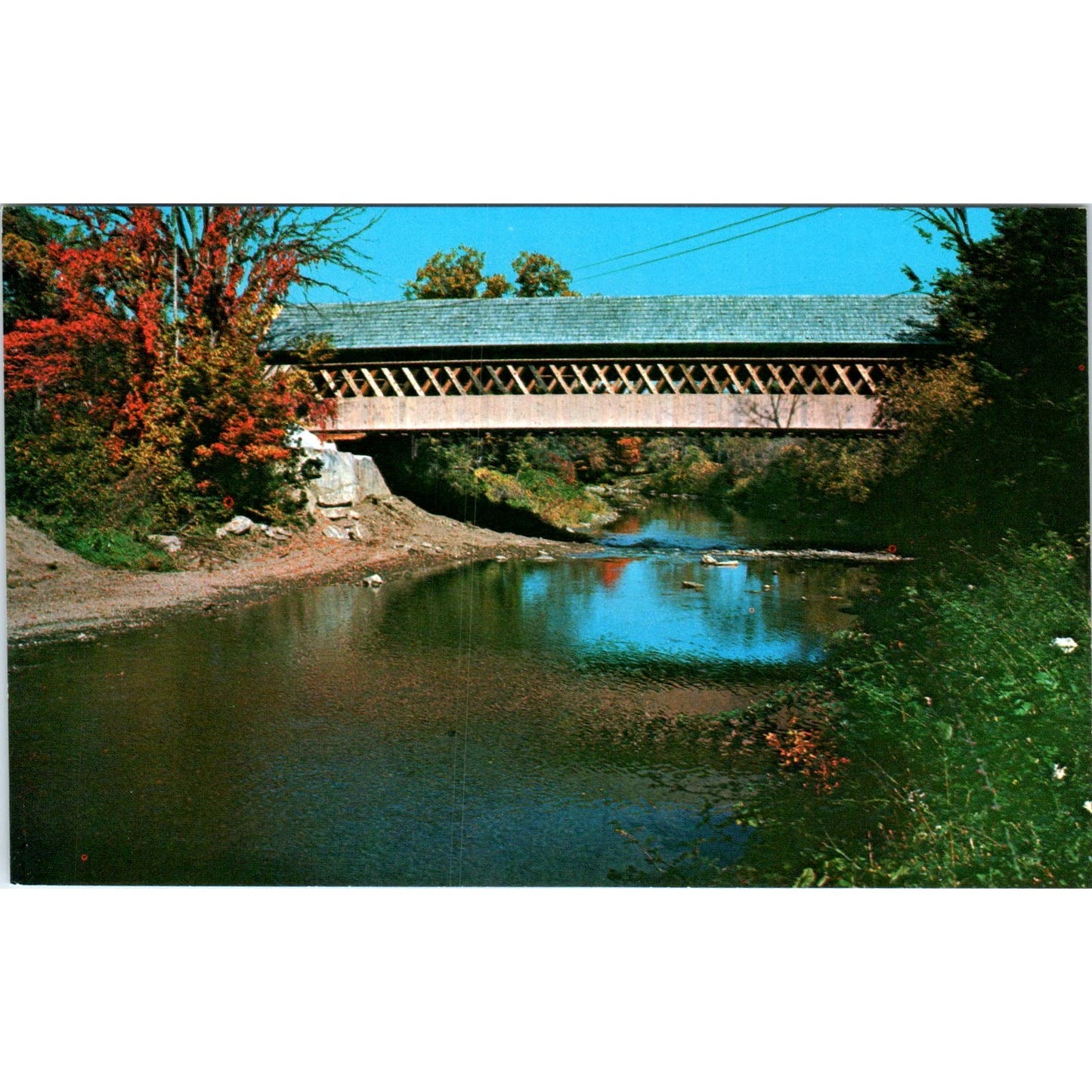 The Middle Bridge Woodstock VT Vintage Covered Bridge Postcard PD6
