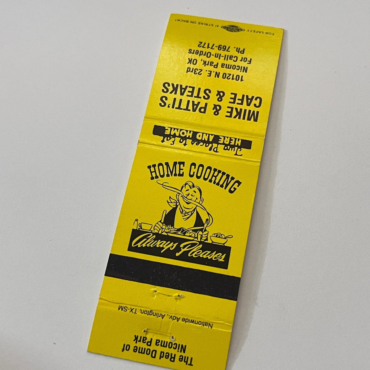 Make & Patti's Cafe & Steaks Nicoma Park OK Vintage Matchbook Cover TB6-MB2-1