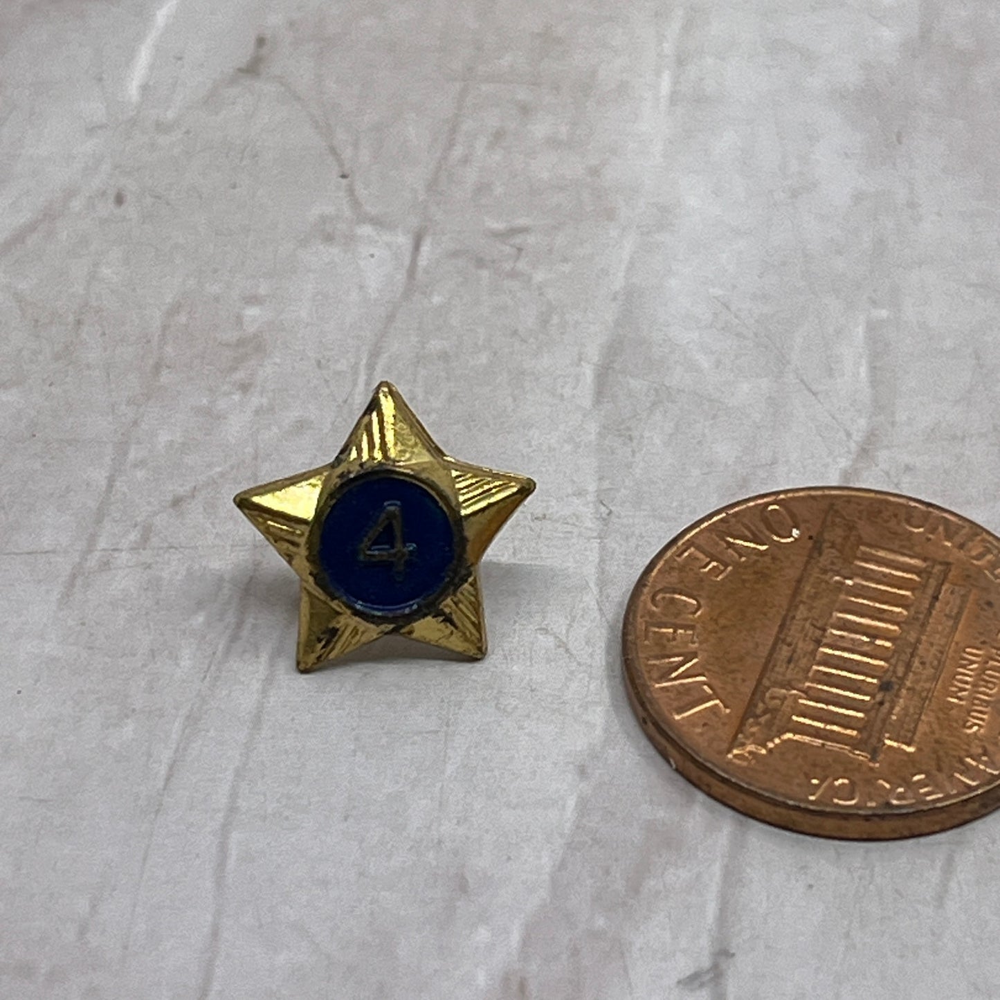 Vintage 4 Years of Service Scouting Pin Pinback SF4