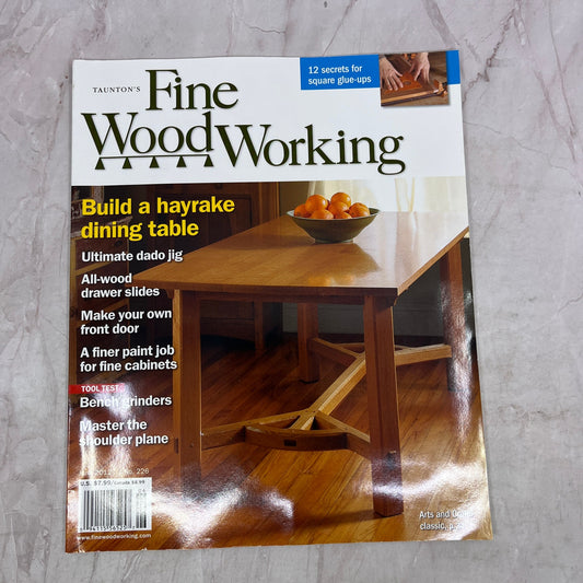 Hayrake Dining Table - Jun 2012 No 226 - Taunton's Fine Woodworking Magazine M36