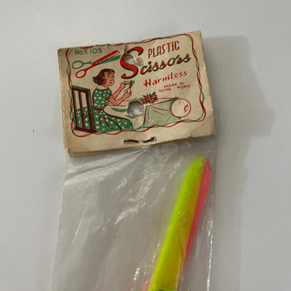 c1960 Toy Plastic Scissors Dimestore Toy Hong Kong NOS In Package TK3