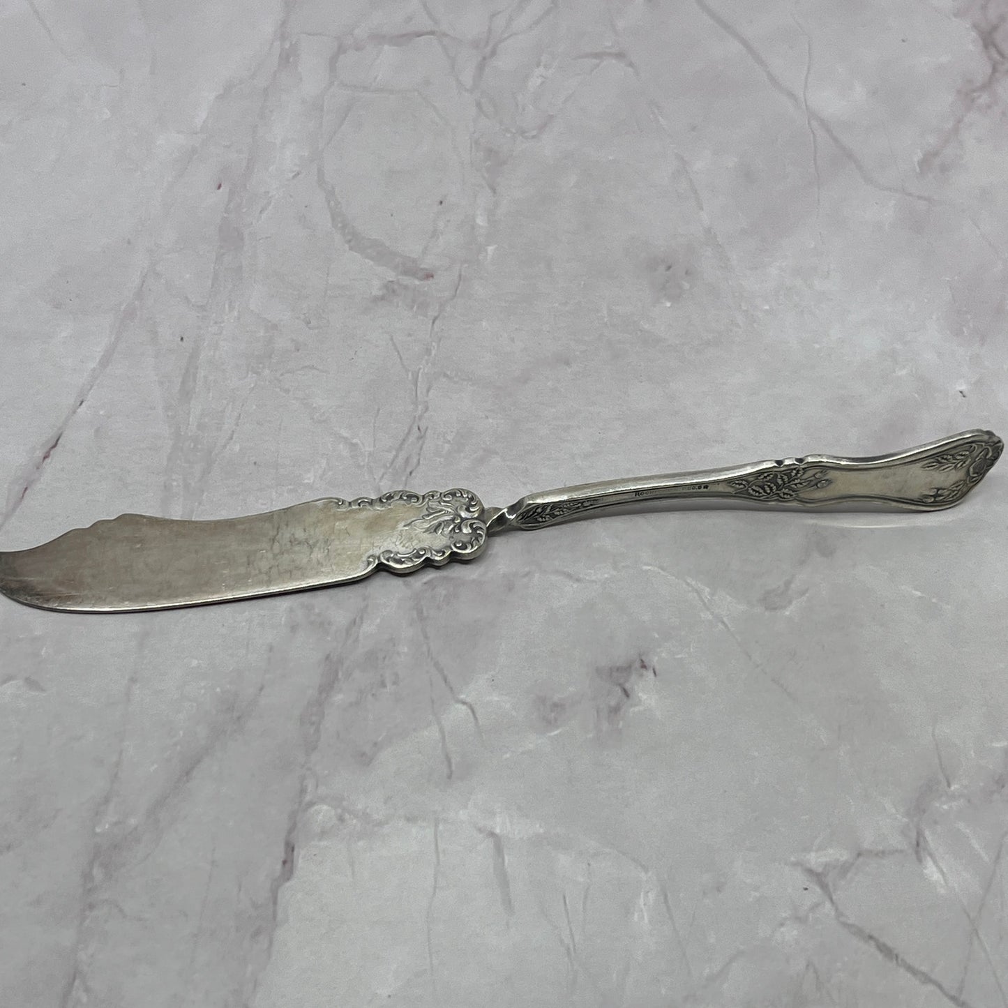 1906 Rockford Silver Co Rosemary Twisted Butter Knife 7.5" Silverplate TC5-OS-16