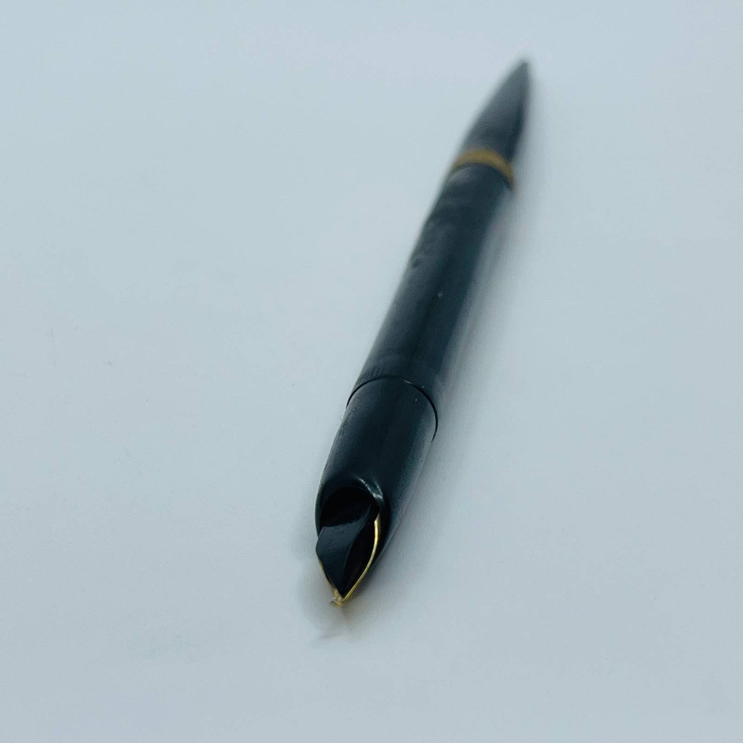 VTG Fountain Pen Black USA Single Gold Band SB3