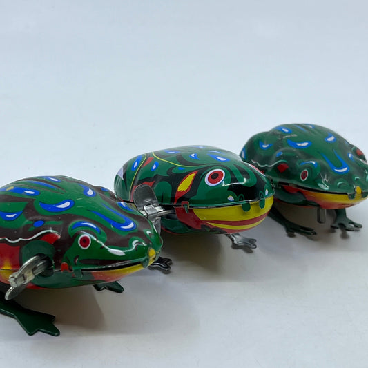 Vintage Tin Litho Hopping Jumping Frog Wind Up Toy Lot of 3 MS 002 M-01 SE3