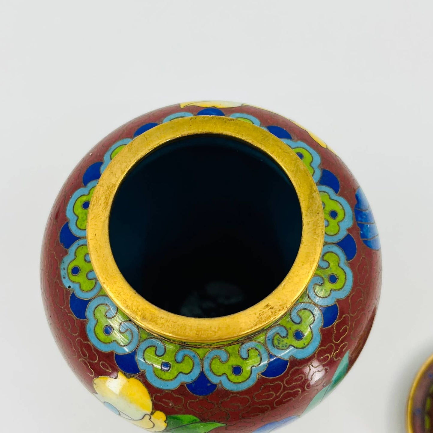 Antique/Vintage Chinese Cloisonné Enamel & Brass Ginger Jar Vase Urn 6” TB7