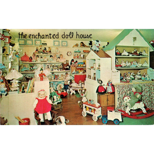 Madame Alexander Dolls Manchester Center VT Original Postcard PB7