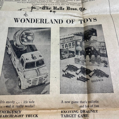 Vintage Cleveland News November 15, 1955 Airline Bomb Adlai Stevenson DeSoto B4