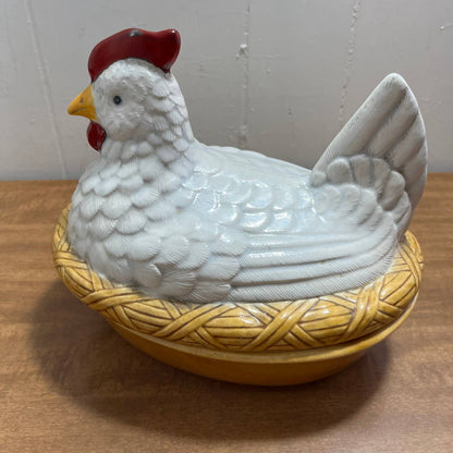 HUGE Vintage Hand Painted Ceramic NESTING HEN 10 x 8” TF6