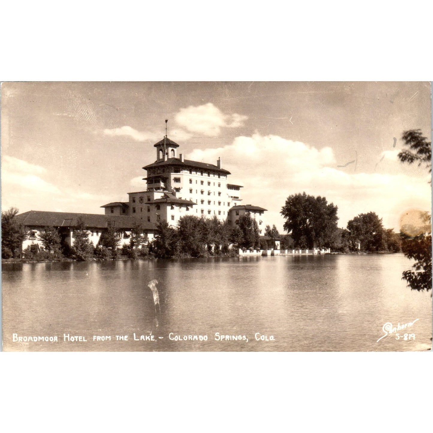 Broadmoor Hotel From the Lake Colorado Springs Colorado Original Postcard P2-2