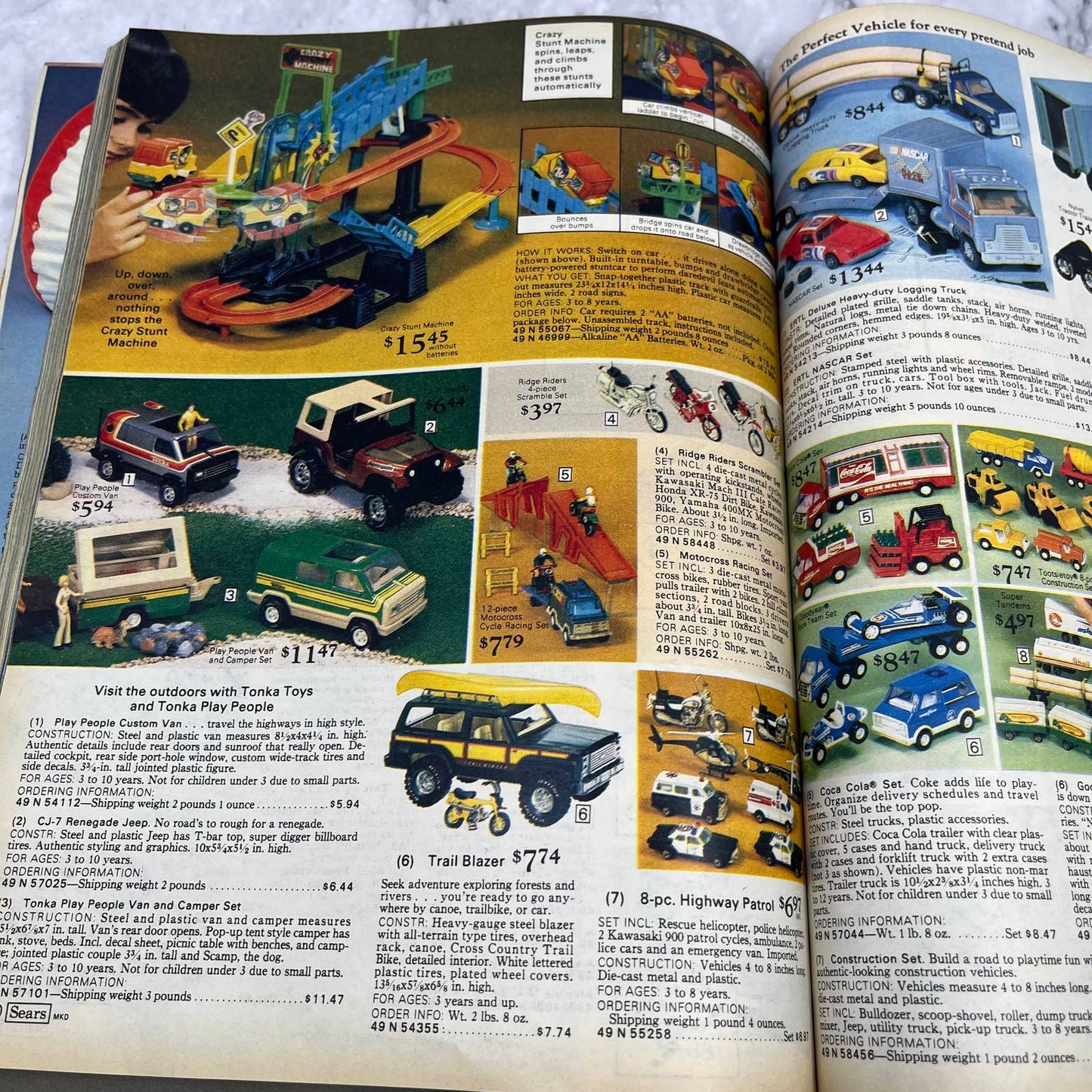 Sears 1978 Wish Book Catalog Star Wars Barbie Atari Lionel Toys Clothing S3-2