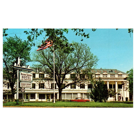 Vintage Postcard - Boone Tavern Hotel Berea Kentucky AD9
