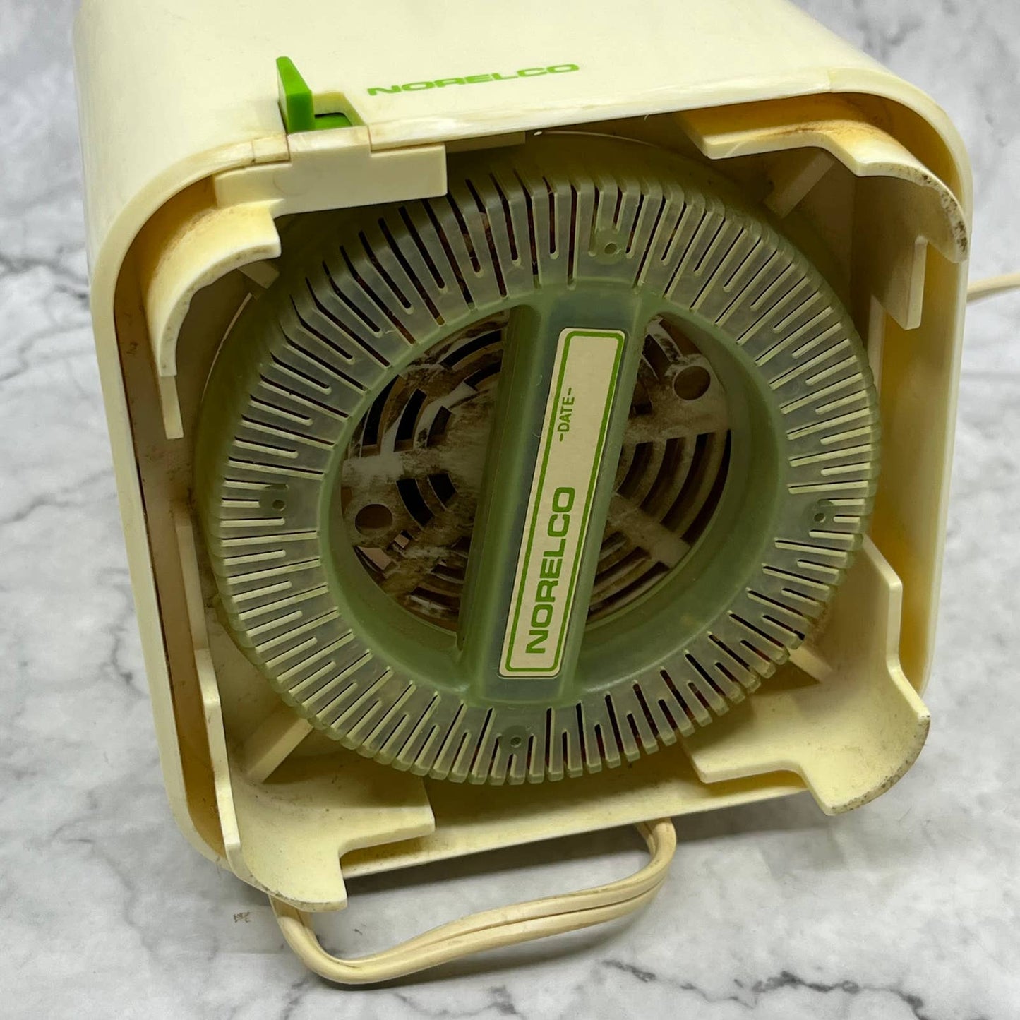 Norelco HB1900 Clean Air Machine - Tested WORKS + NOS Filter Cartridge TJ3