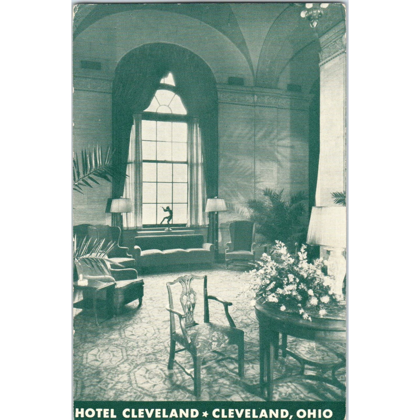 Vintage Postcard Hotel Cleveland - Lobby View,  Cleveland OH TD8-O2