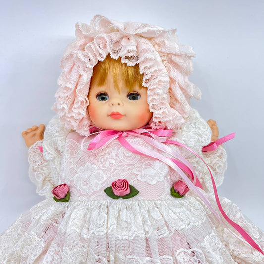 1965 Vogue Collectible Doll Cloth Body Rubber Head Lace Dress Sleep Eyes 23" TE6