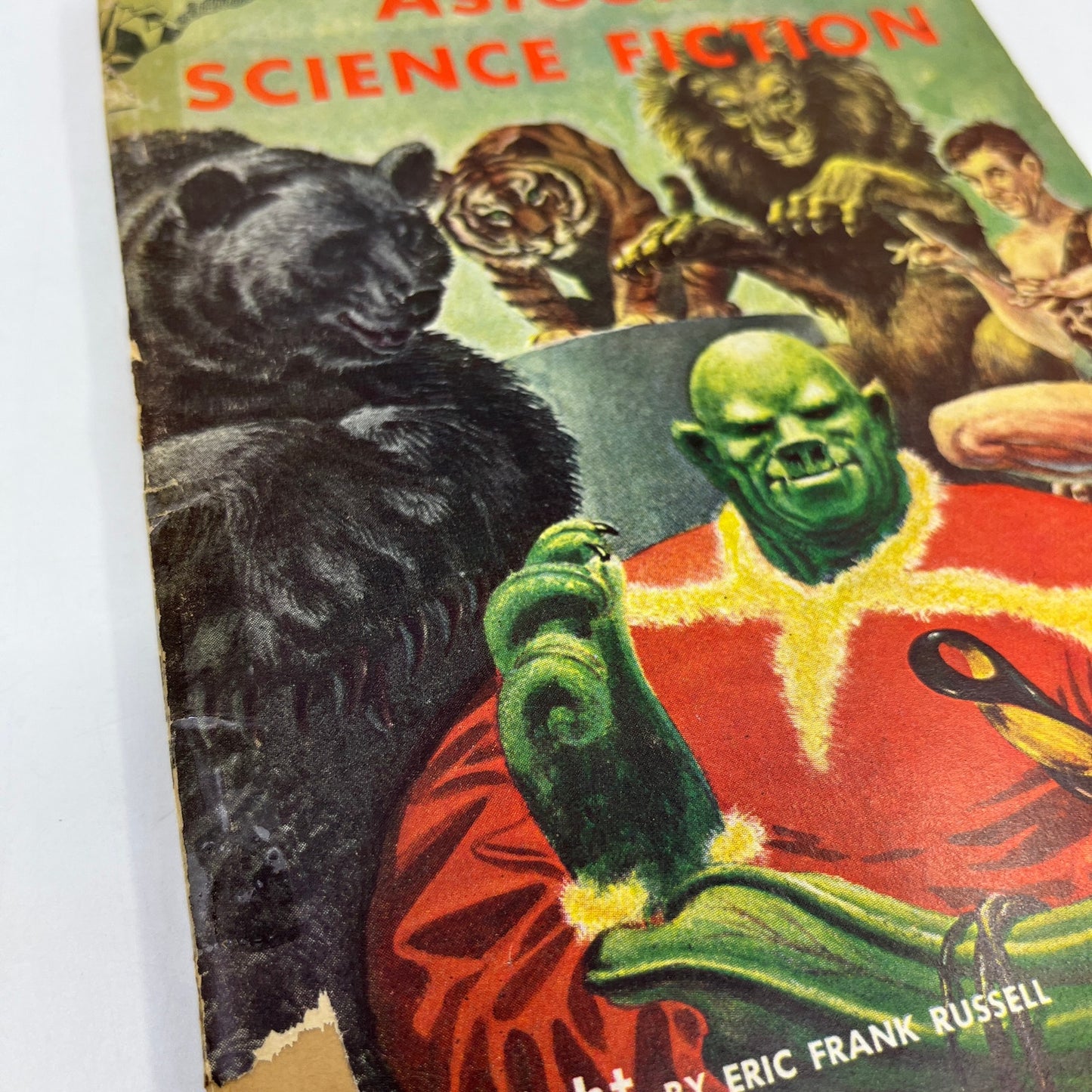 Astounding Science Fiction Magazine Vol 61 No2 April 1958 Eric Frank Russell TH9
