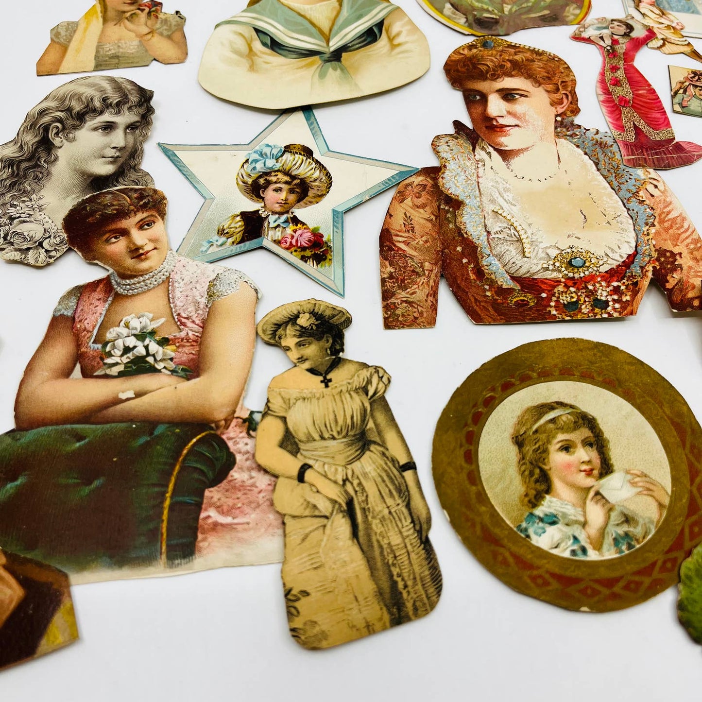 1880s Huge Lot Victorian Cut Out Scrap Fancy Ladies Women Dresses Hats EA2