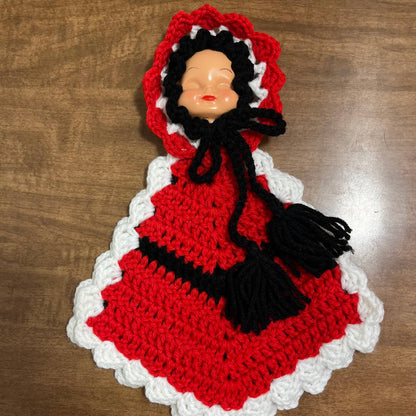 Vintage 1960s Crocheted Plastic Doll Face Pot Holders Red Black White TH6
