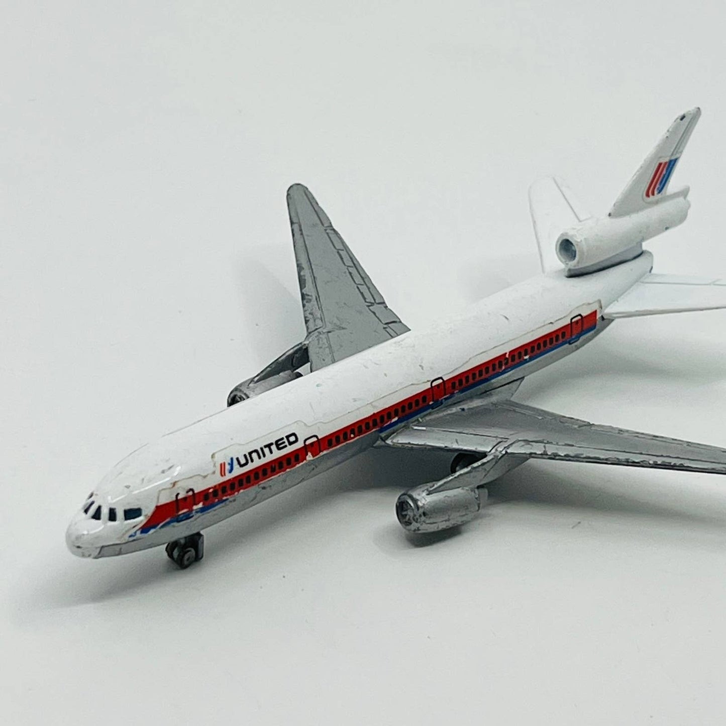 1970s Bachmann Lintoy Mini Planes United Douglas DC-10 Retractable Wheels TD7