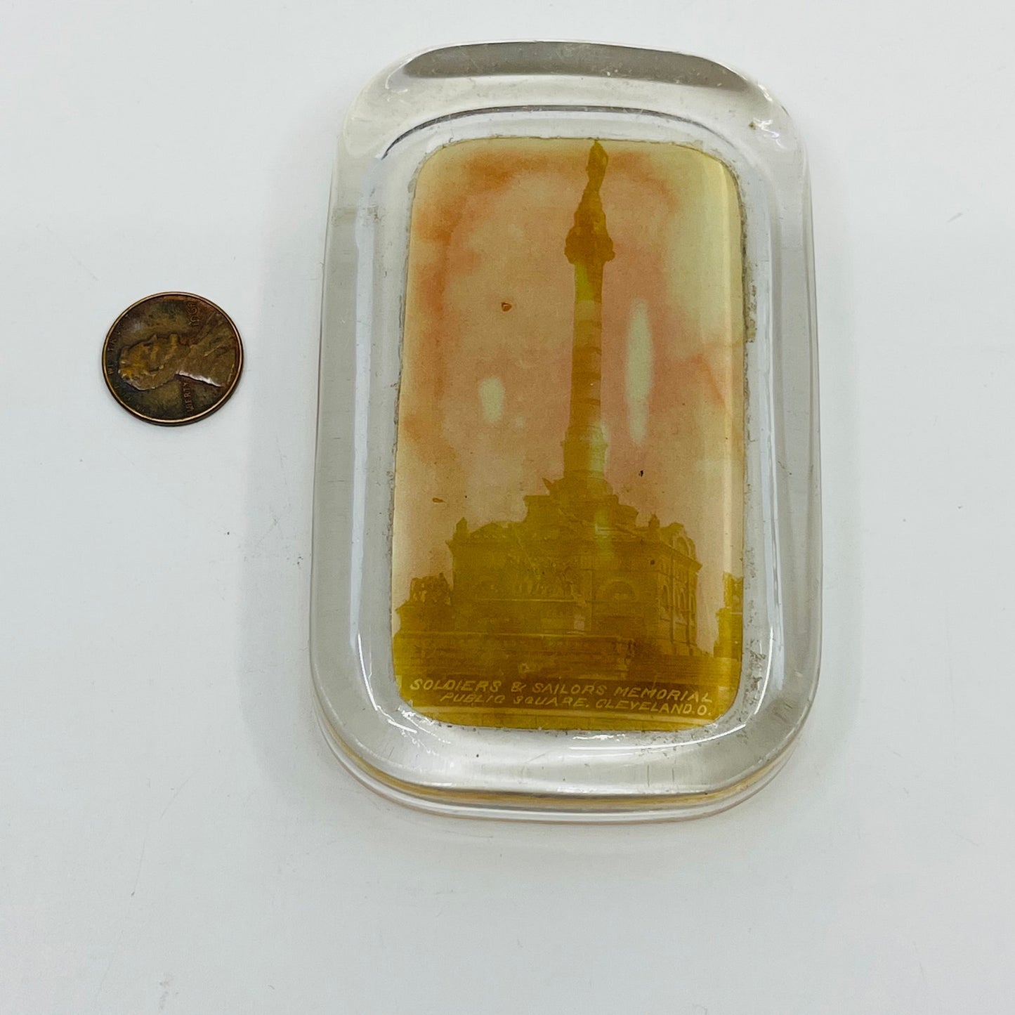 1894 Glass Paperweight Soldiers & Sailors Memorial Public Square Cleveland SC8