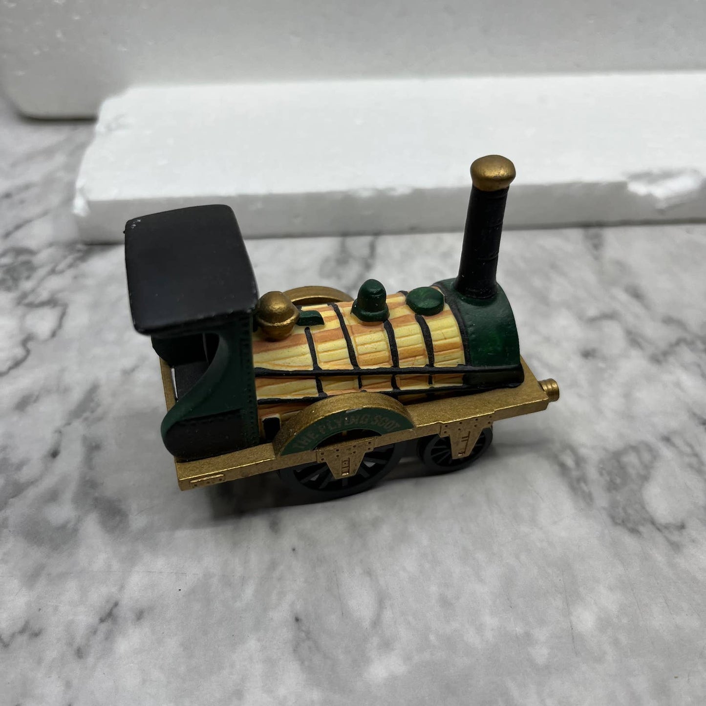 Dept 56 Heritage Village #5573-5 The Flying Scot Train - RETIRED TI1