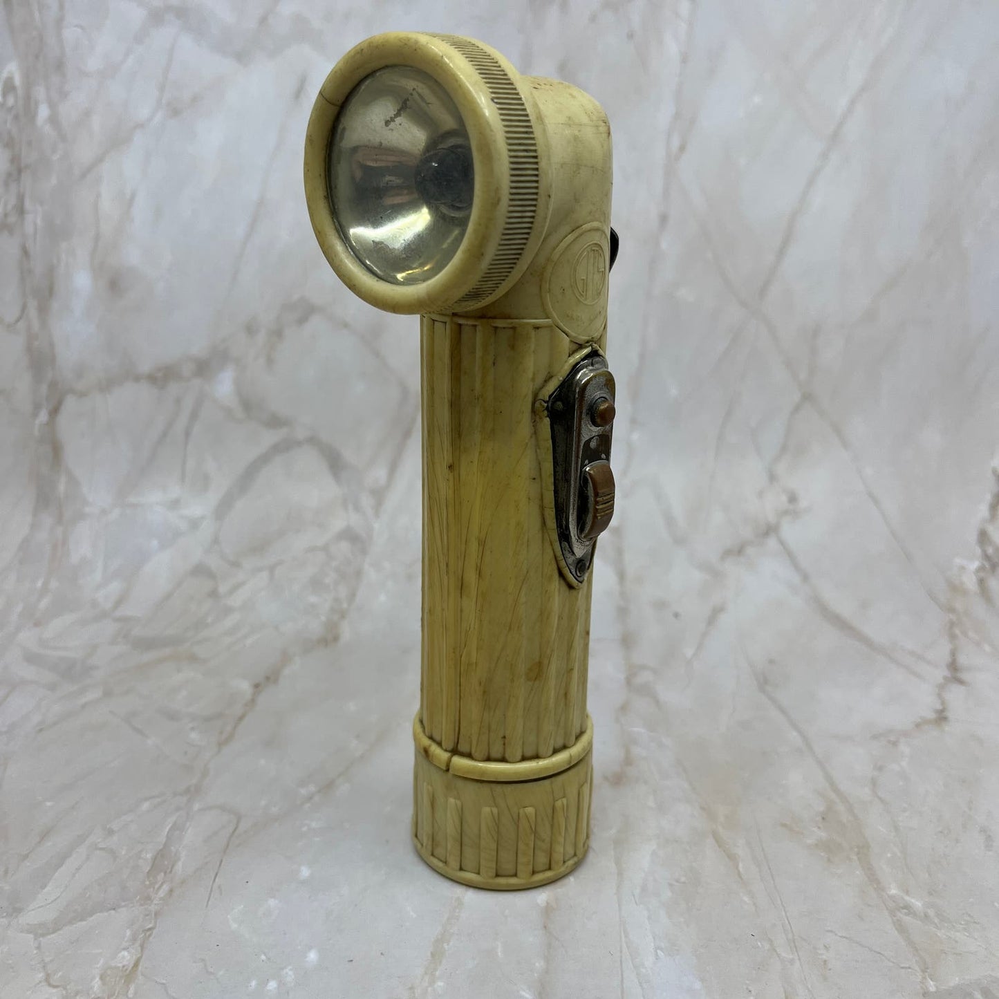 Vintage GITS TL-122 Cream Military Angle Head Flashlight TJ9