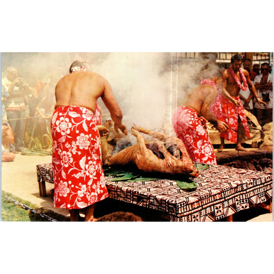 Luau Pig, Hawaii Original Postcard P2-3