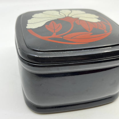 Ladies Ultima II Powder Box Made in Japan Black Lacquered Plastic 5 x 5 x 3 TF5