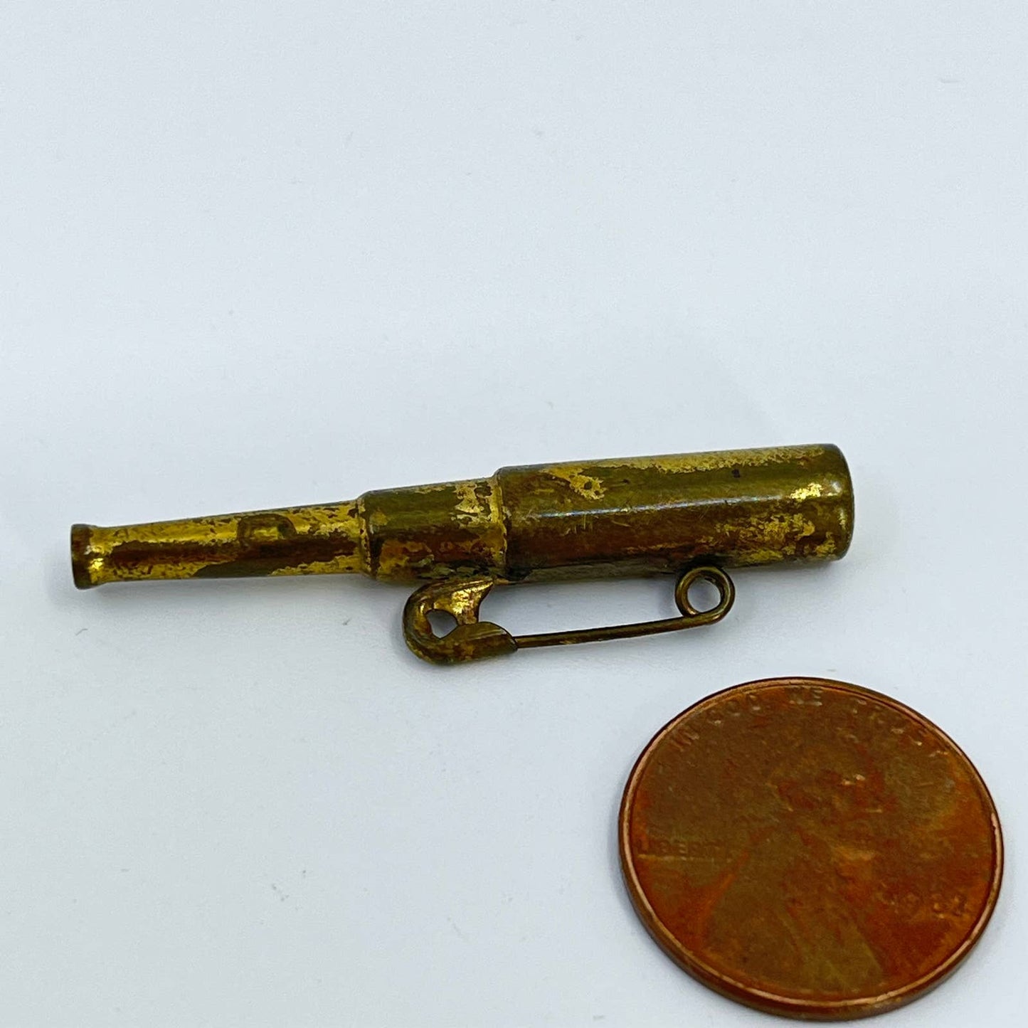 Vintage Pinback Button Brass Telescope Pin SD4