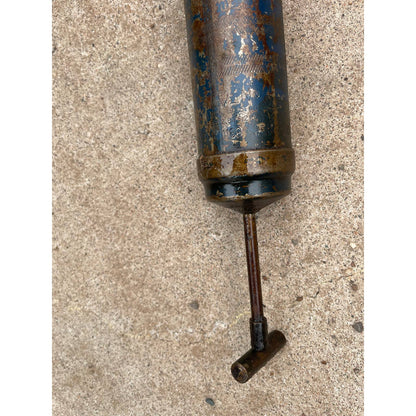 Vintage Lincoln 1169 Series D Grease Gun