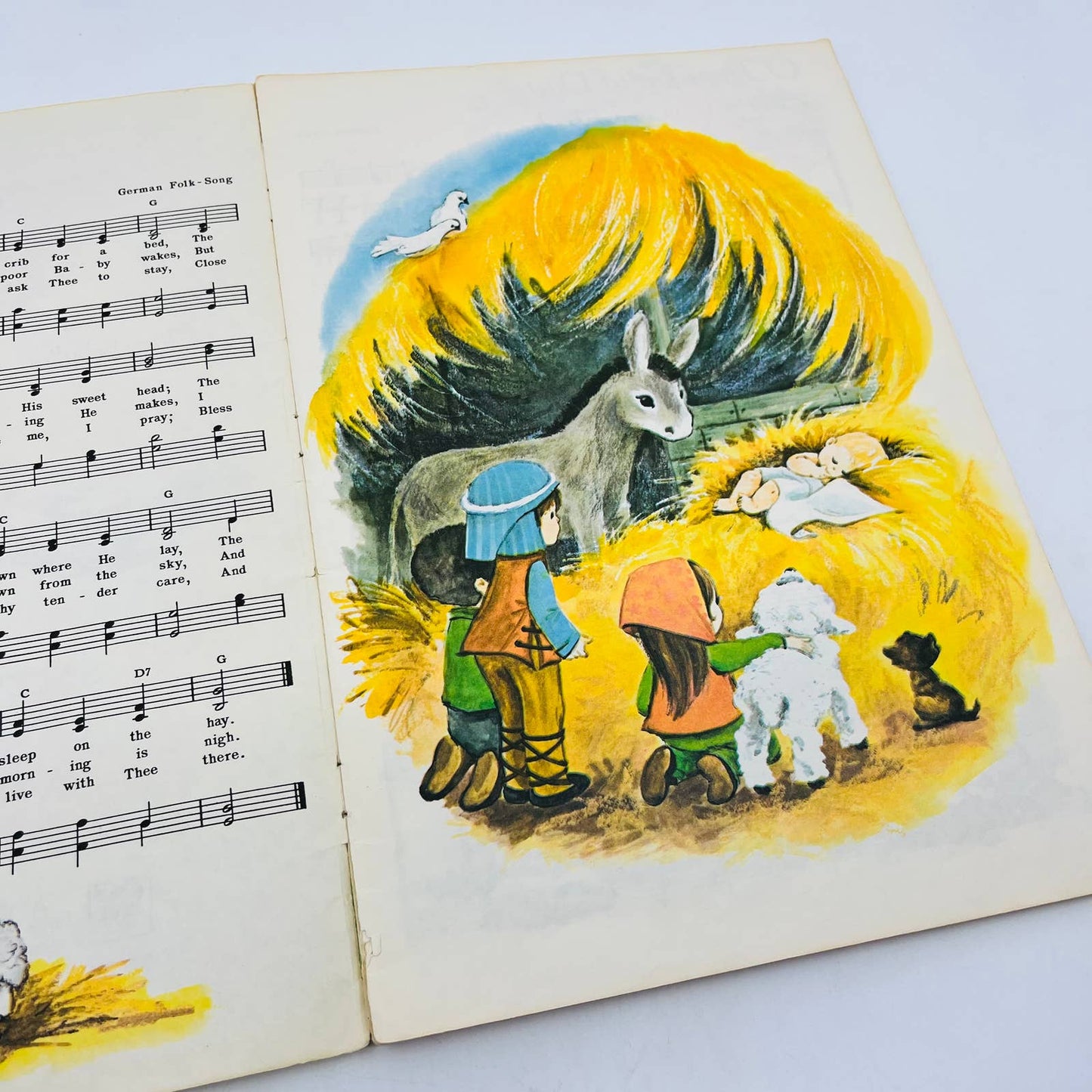 1950s-60s Christmas Carols Song Book Piano Organ Guitar Illustrated BA4