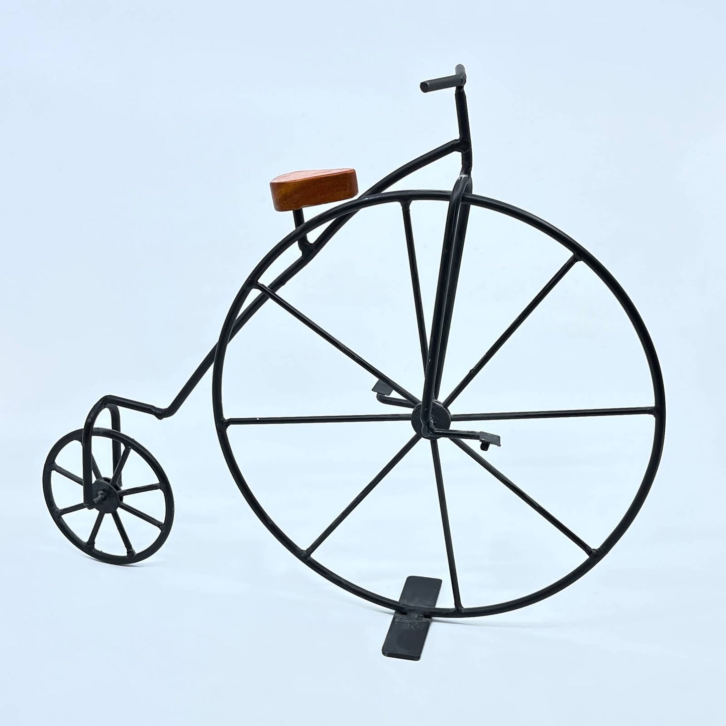 Vintage Metal Bicycle Art, Freestanding Metal High Wheel Bicycle Sculpture 11x14