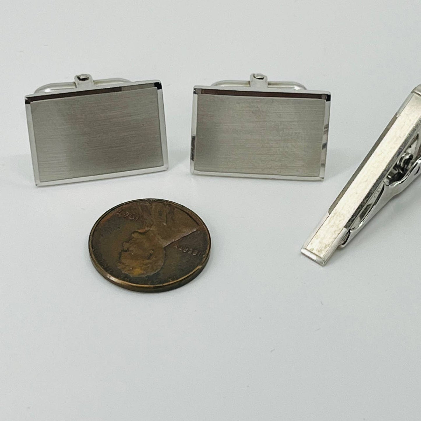 Vintage MCM Chrome Brushed Cufflinks & Tie Clip Set SB2