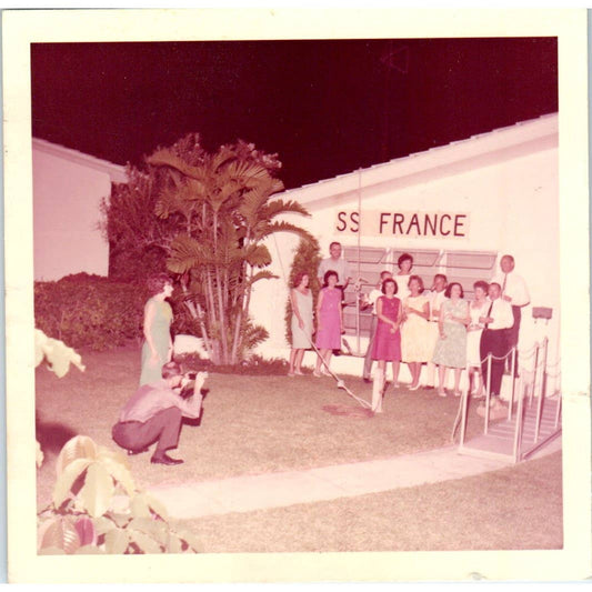 Vintage MCM Photograph Group of People Posing Outside "SS France" 3.5" SE5