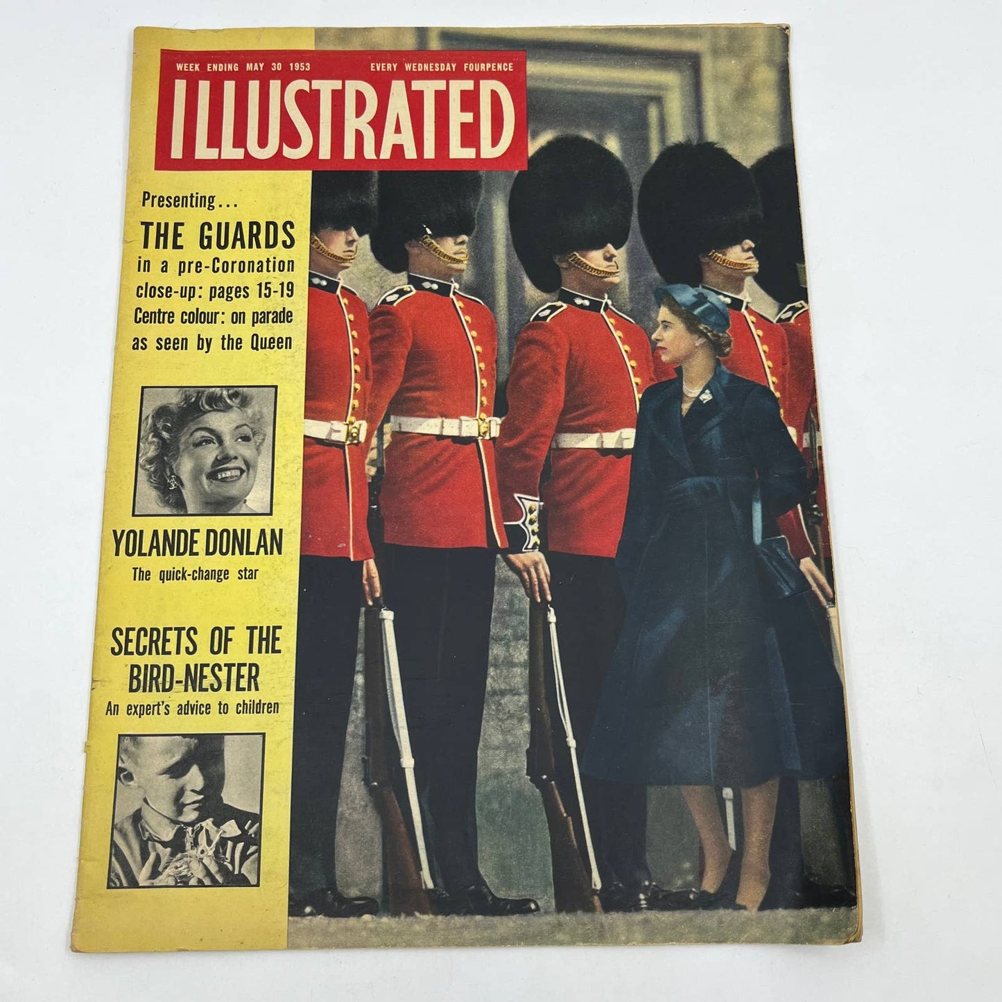 Illustrated Magazine May 30, 1953 Queen Elizabeth Royal Guards Yolande Dolan FL4