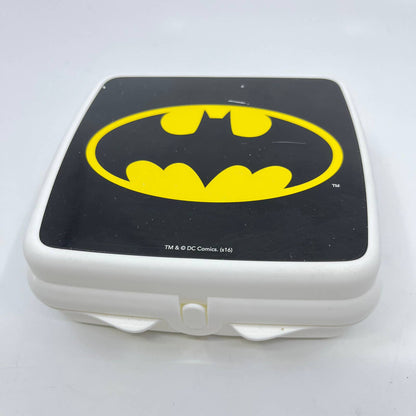 Vintage Tupperware Batman Lunch Box Sandwich Keeper Square Hinged Locking TF3-1