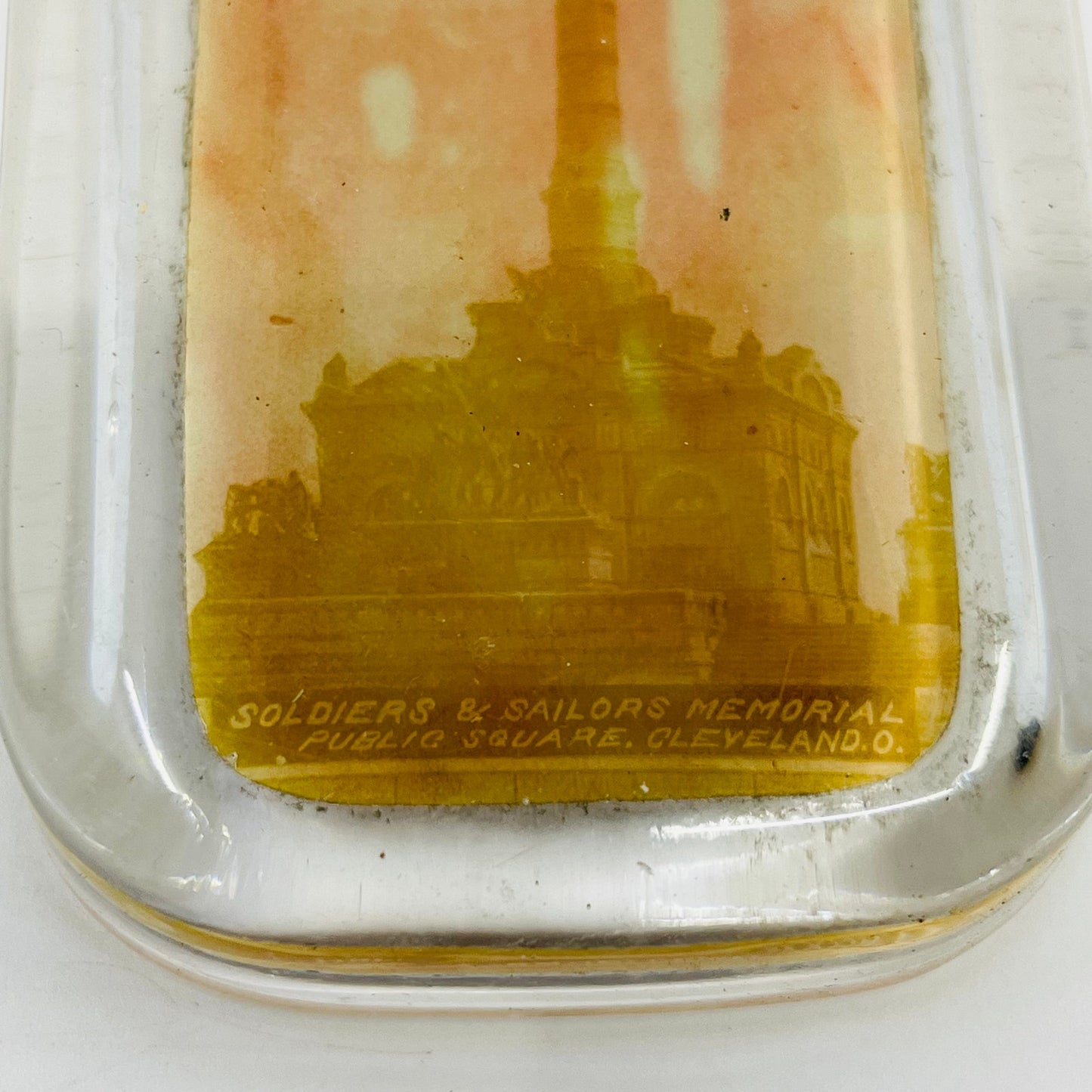1894 Glass Paperweight Soldiers & Sailors Memorial Public Square Cleveland SC8