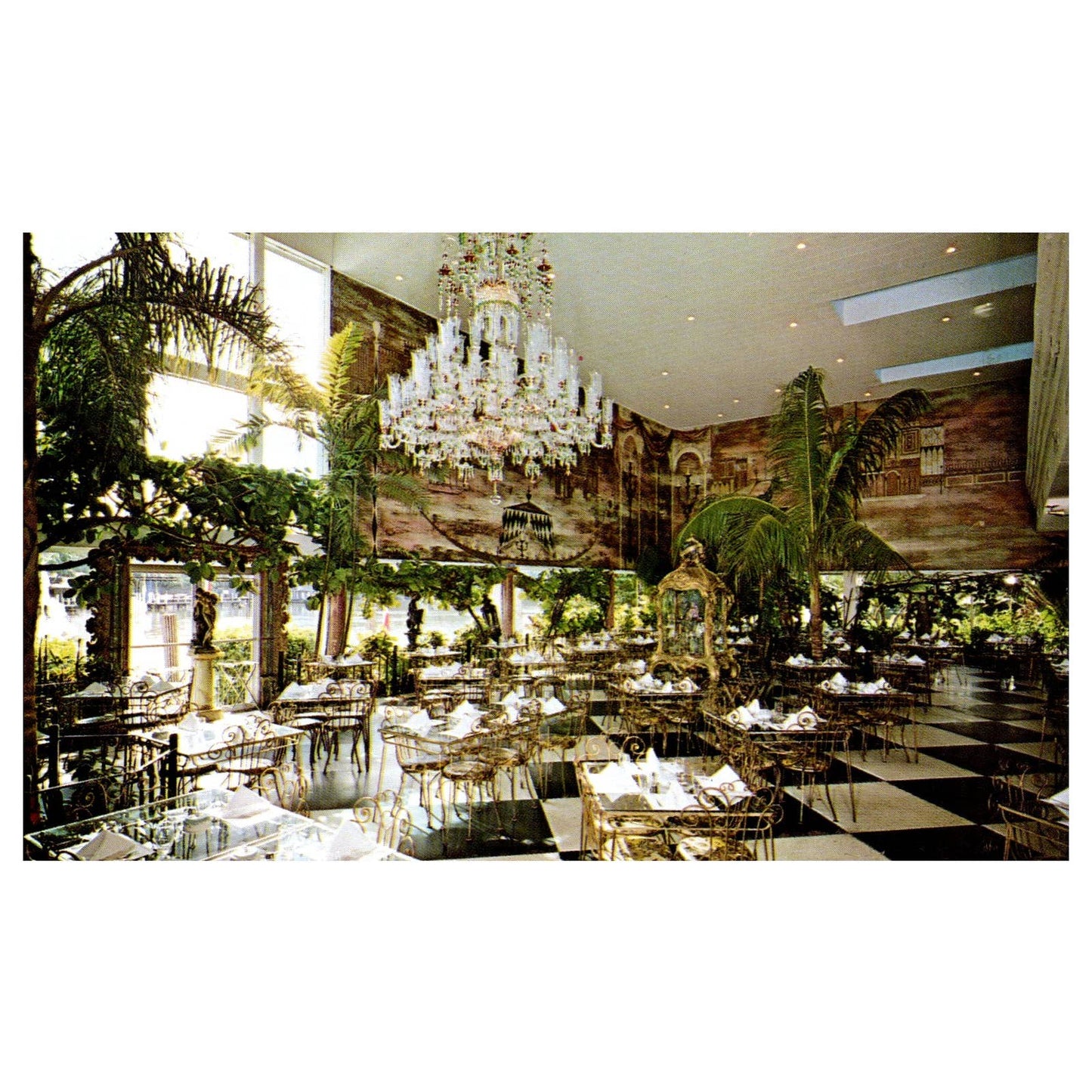 Vintage Postcard Creighton's Restaurant and Museum Dining Room Ft Lauderdale AD9
