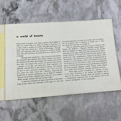 1950s A World Of Beauty Dayton Art Institute Ohio Booklet Museum Book TH5