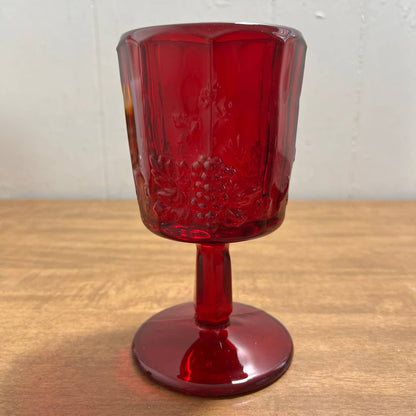 Vintage Westmoreland Paneled Grape Wine Glass AMBERINA Ruby Red 6”  TA9 B