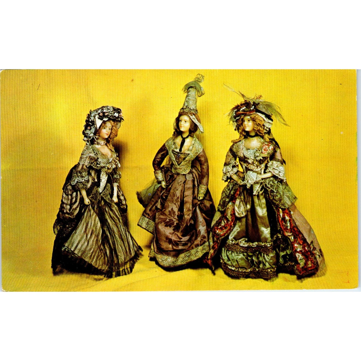 Beeswax Dolls at Mary Merritt's Doll Museum Douglassville Original Postcard PB6