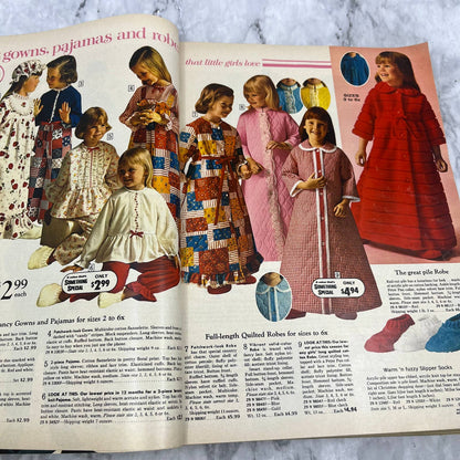 Sears Wish Book Christmas 1970 - VTG 70s Catalog Barbie Pooh Suess Clothes S4