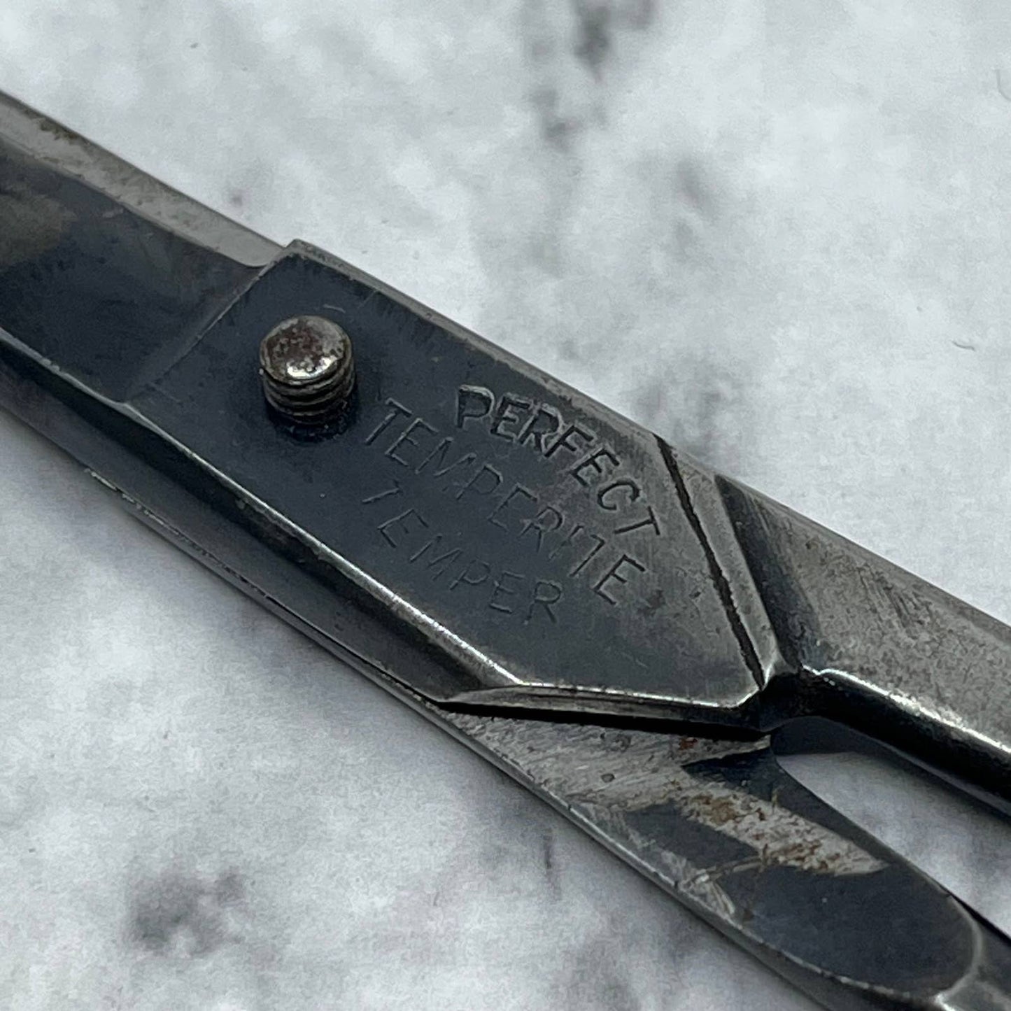 Temperite Vintage Scissors Temperite  5 Perfect Temper Barber Shears SE9