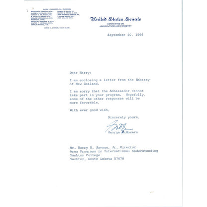 South Dakota Senator George McGovern Official Letterhead Signed Memo 1966 TK1-GM