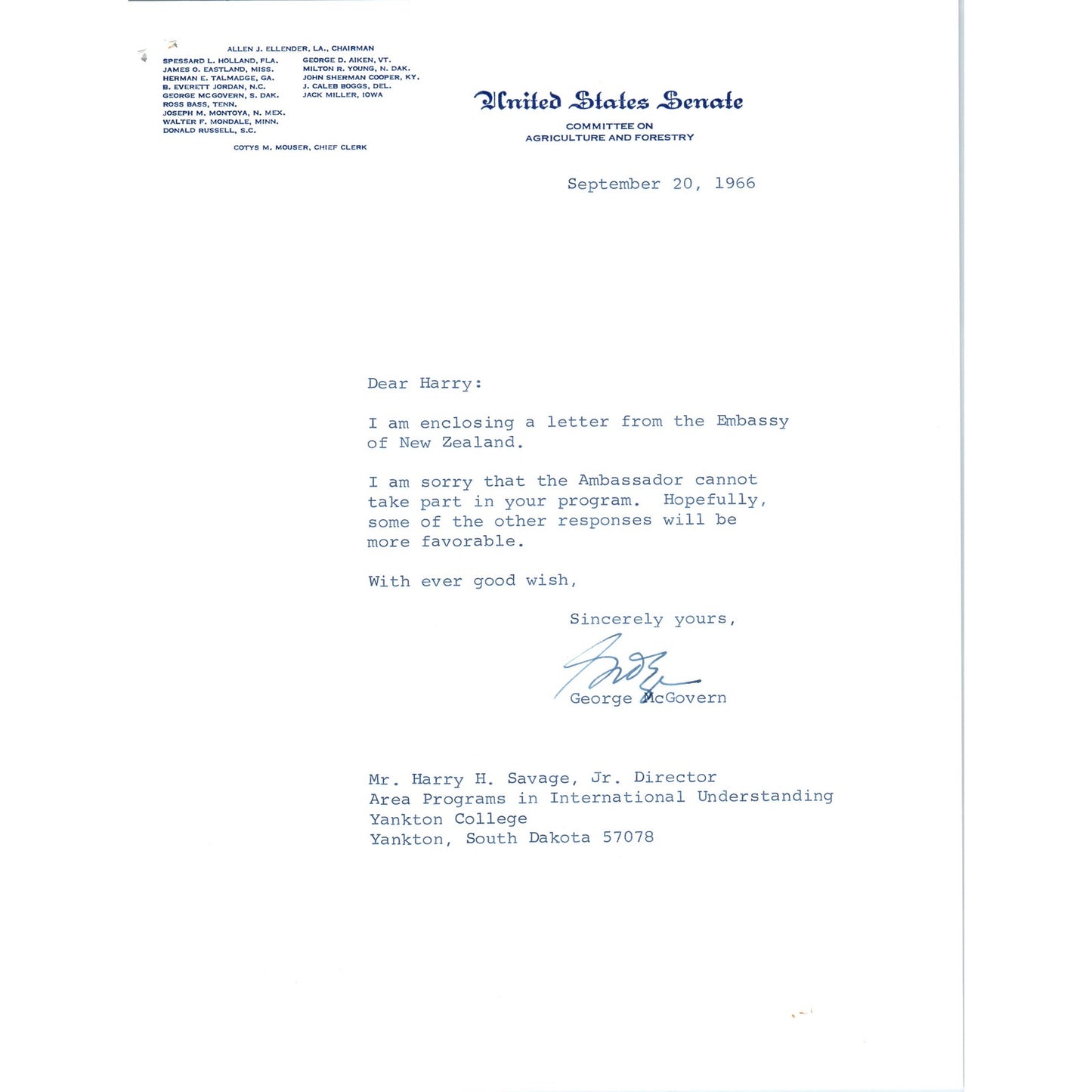 South Dakota Senator George McGovern Official Letterhead Signed Memo 1966 B12